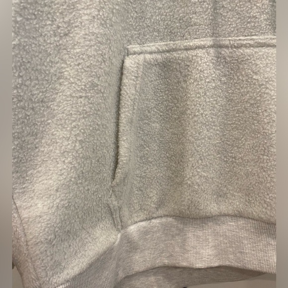 Off-white fuzzy Brixton hoodie. - Picture 4 of 4